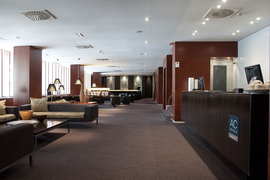 Ac Hotel La Rioja By Marriott Логроньо Экстерьер фото