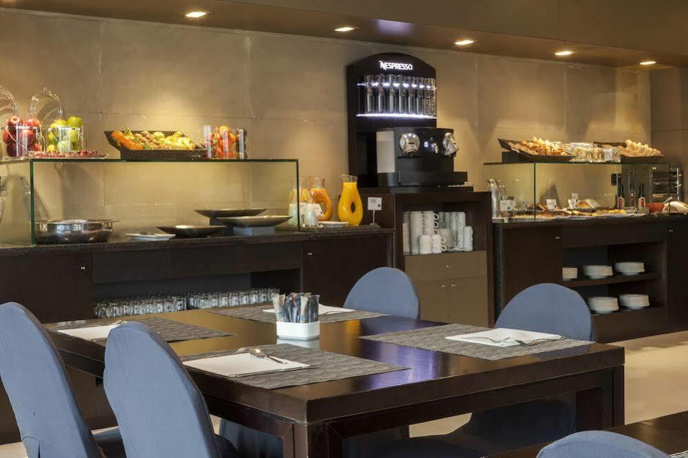 Ac Hotel La Rioja By Marriott Логроньо Экстерьер фото
